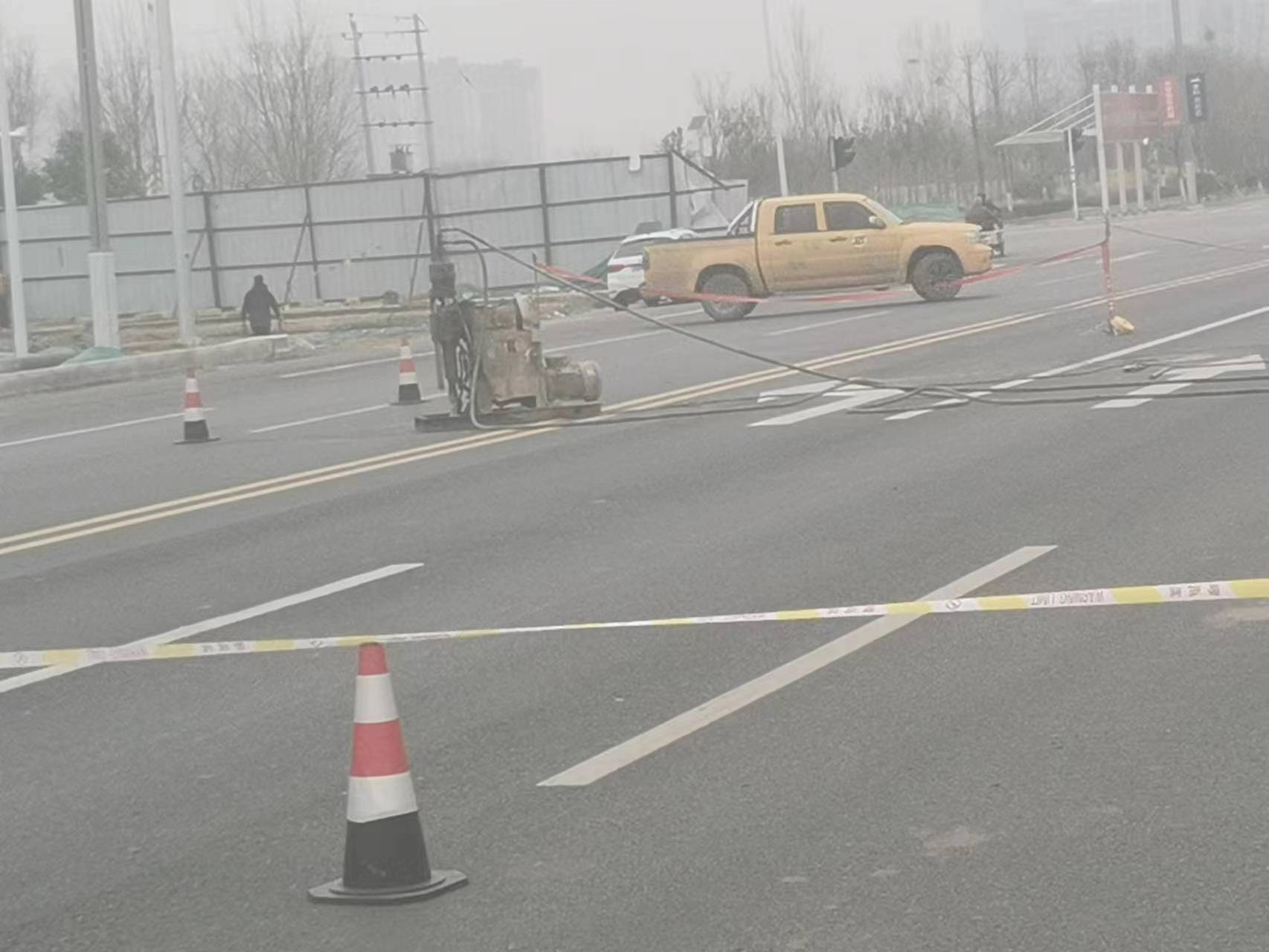 红山公路路基沉陷注浆
